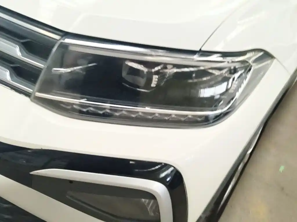 Volkswagen T-Cross — миниатюра 24