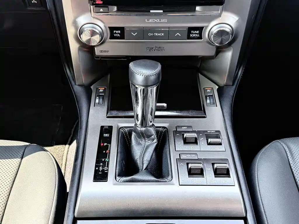 Lexus GX — миниатюра 12