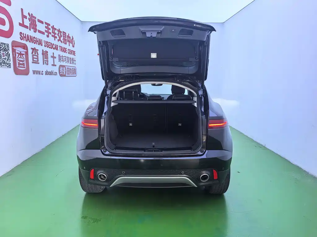 Jaguar E-PACE — миниатюра 16