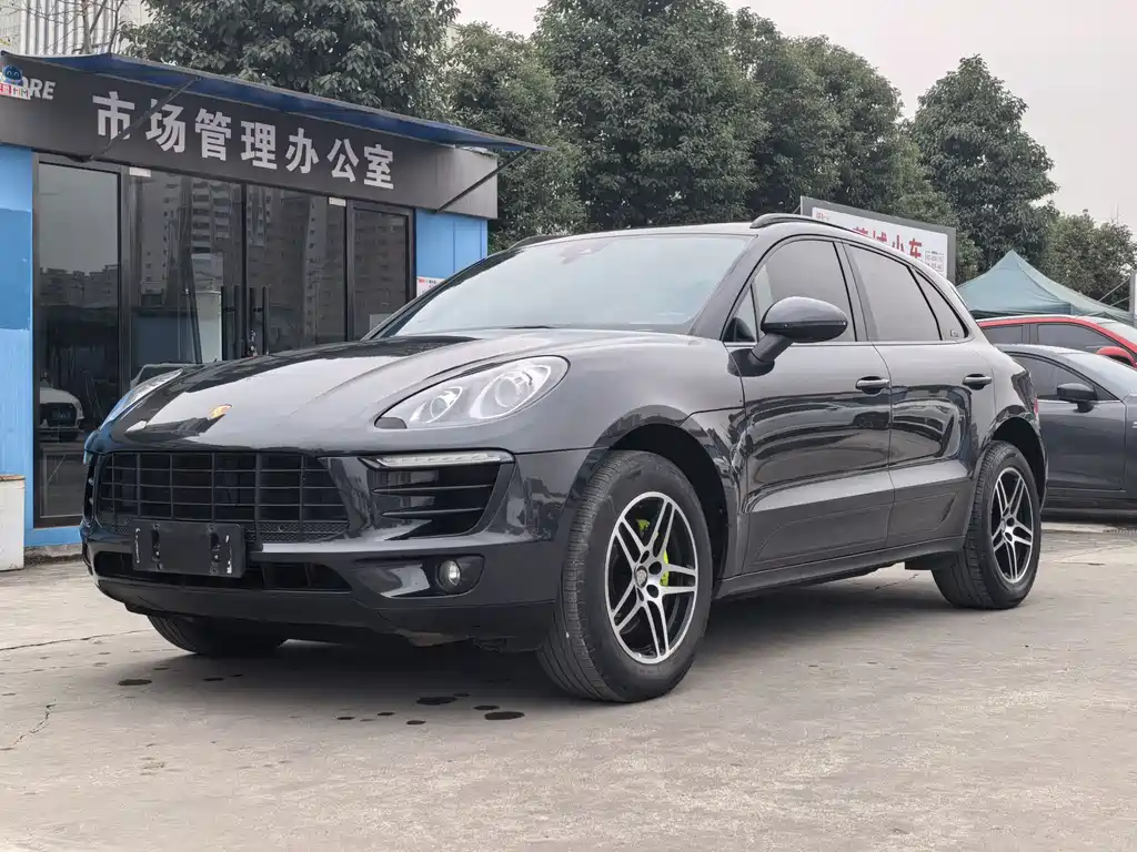 Porsche Macan 2016