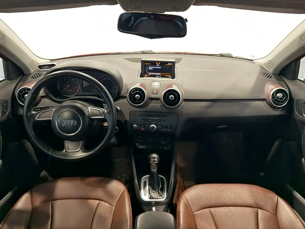 Audi A1 2014 30 TFSI Sportback Fashion