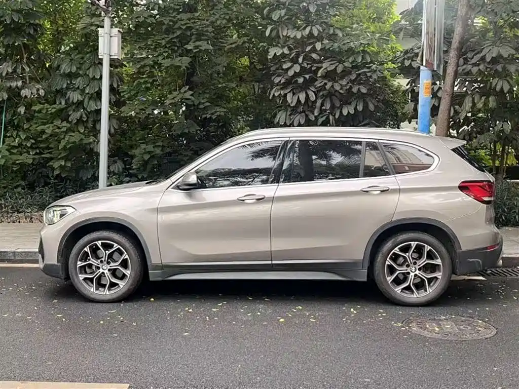 BMW X1 — миниатюра 9
