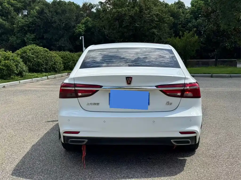 Roewe Roewe i6 Classic — миниатюра 6