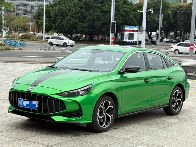 2025 MG 5