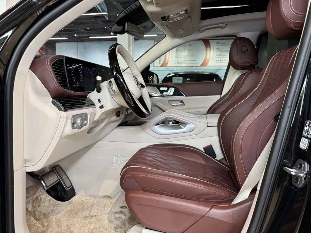 Mercedes-Benz GLS — миниатюра 29