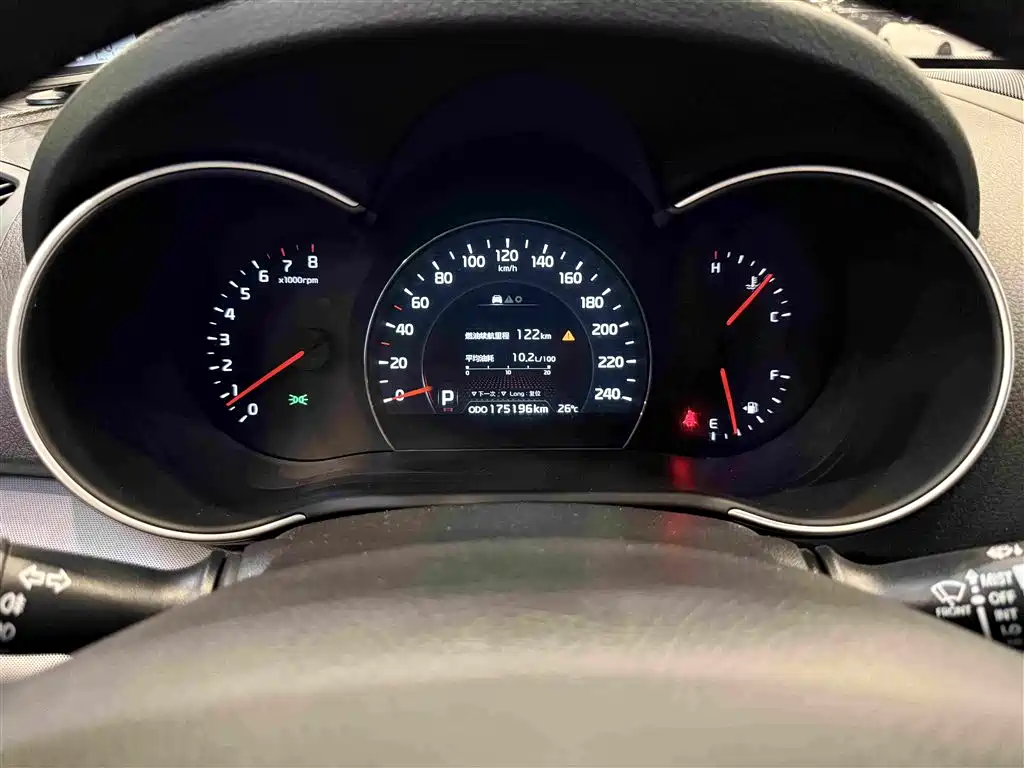 Kia Sorento — миниатюра 23