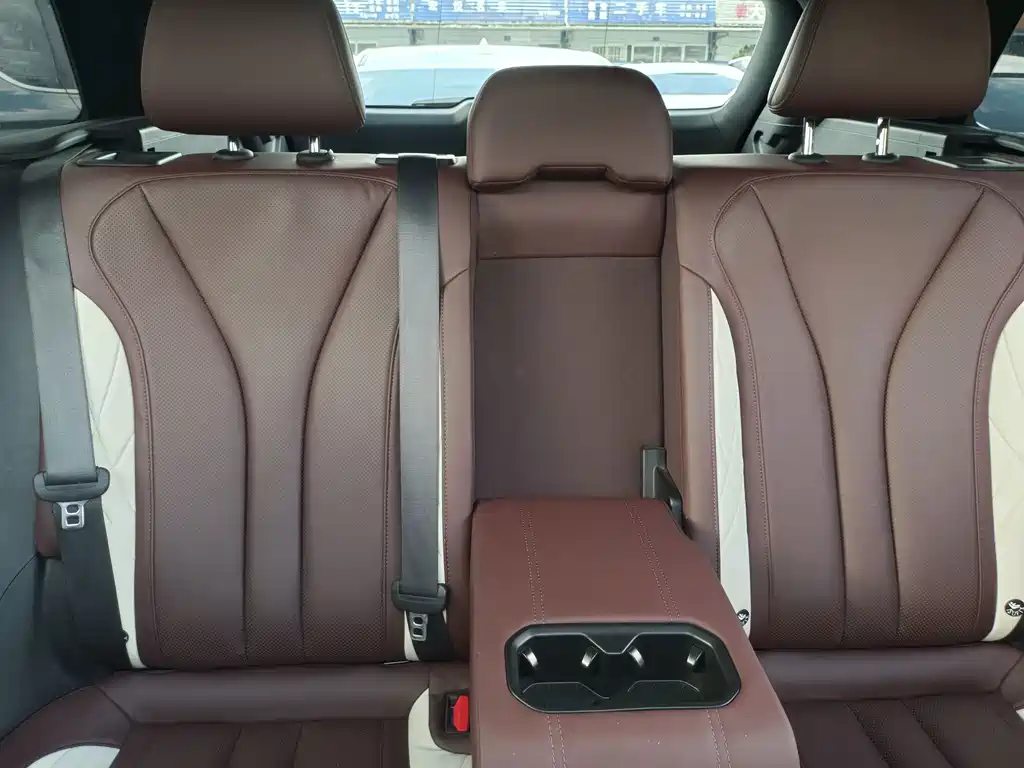 Geely Xingyue L — миниатюра 12