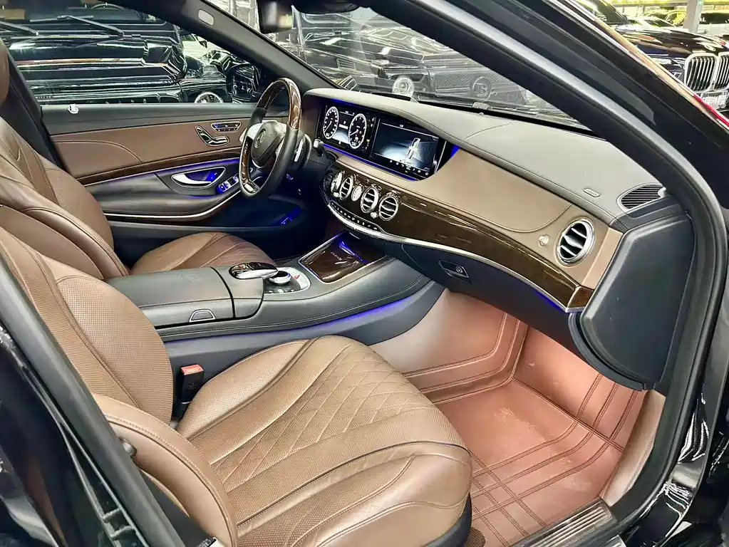 Mercedes-Benz S-Class — миниатюра 13