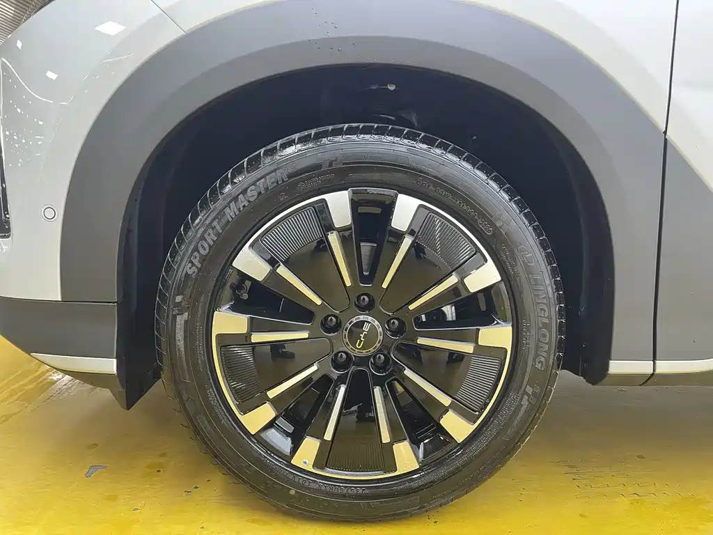 BYD Морской лев 05 EV — миниатюра 9