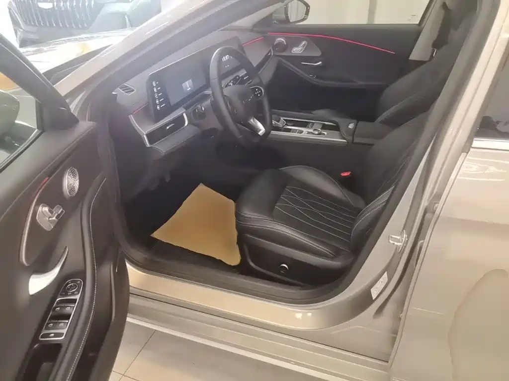Chery Arrizo 8 — миниатюра 16