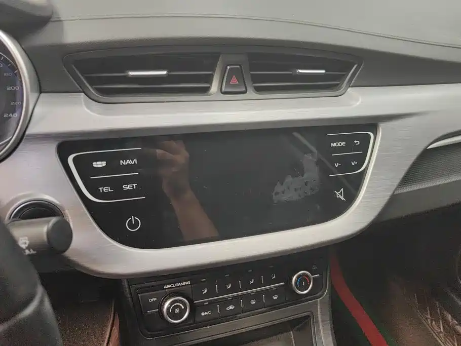 Geely Vision — миниатюра 13