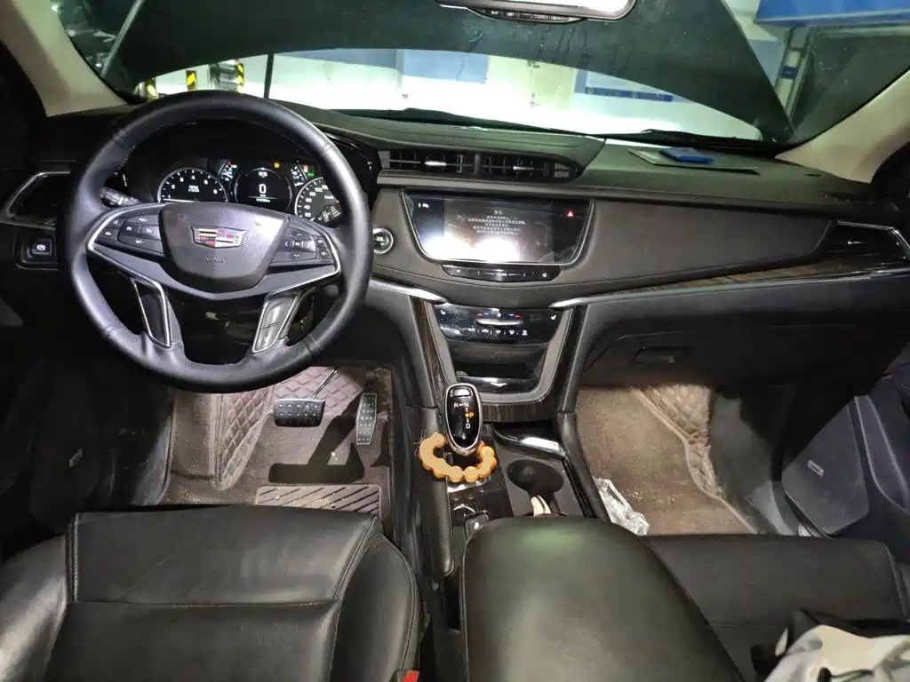 Cadillac XT5 — миниатюра 5