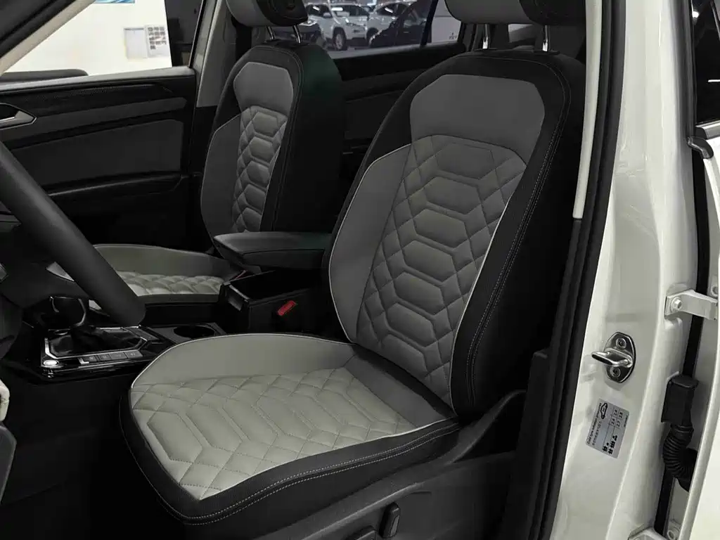 Volkswagen Tayron 2023 280TSI Luxury Plus