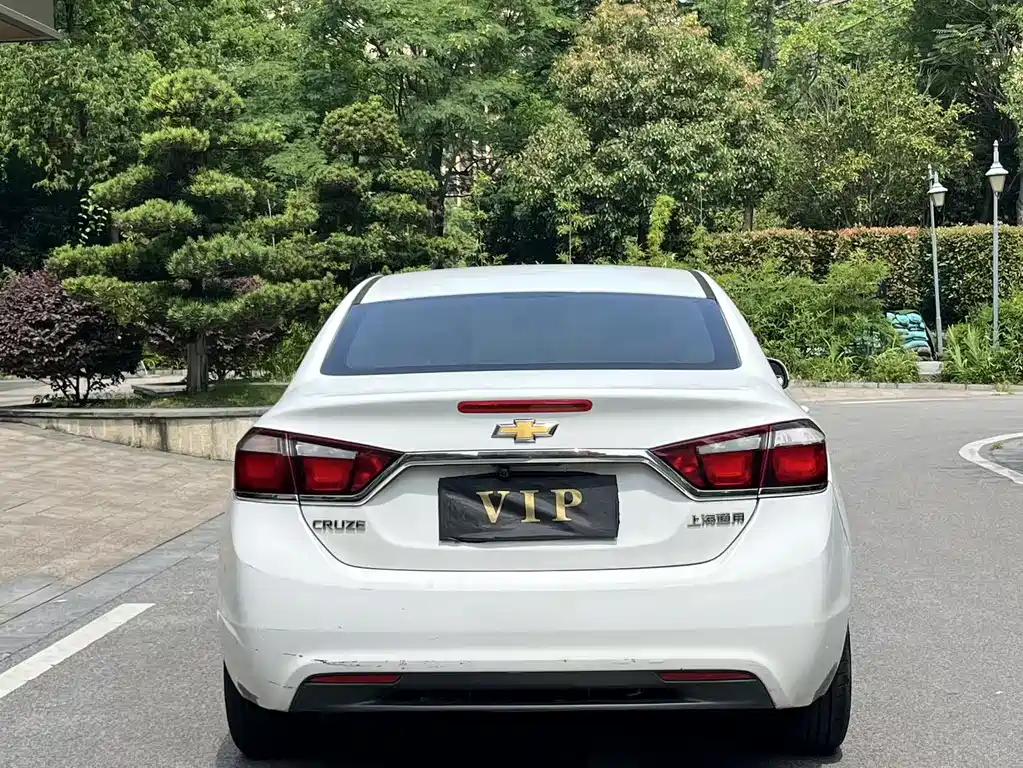 Chevrolet Cruze 2015 1.5L MT Elite