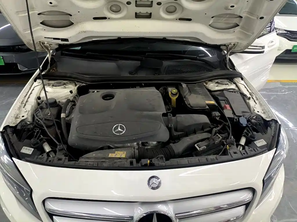 Mercedes-Benz GLA — миниатюра 22