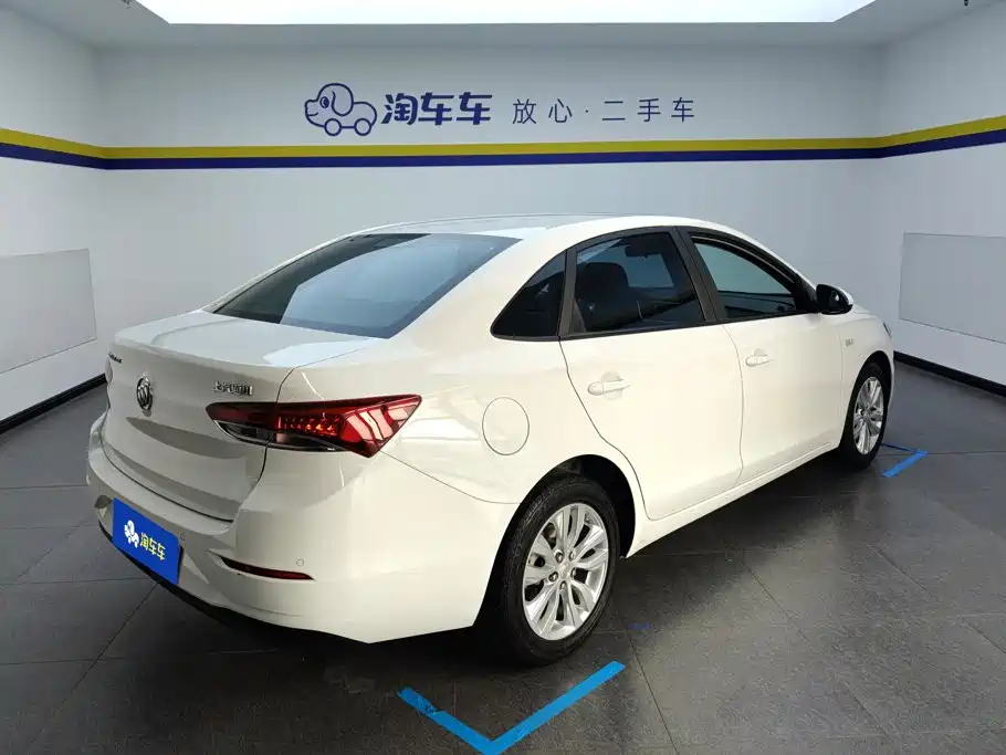 Buick Excelle — миниатюра 3
