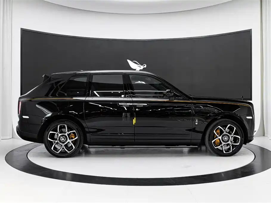 ROLLS-ROYCE CULLINAN