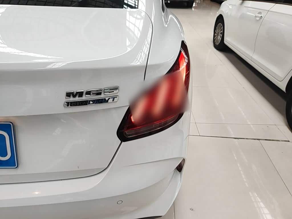 MG MG5 1.5 л 2024 г. Белый, пробег 13400 км