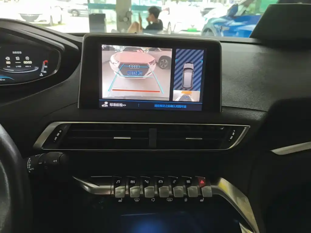 Peugeot 4008 — миниатюра 13