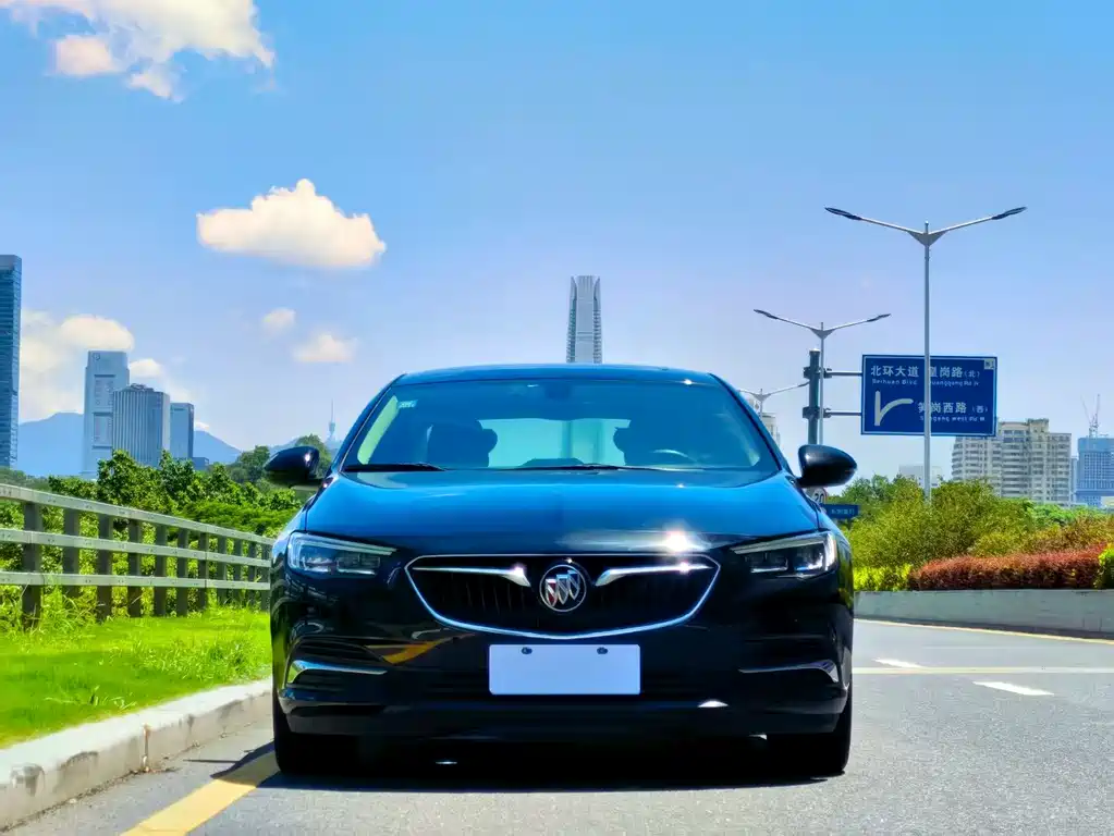 BUICK REGAL
