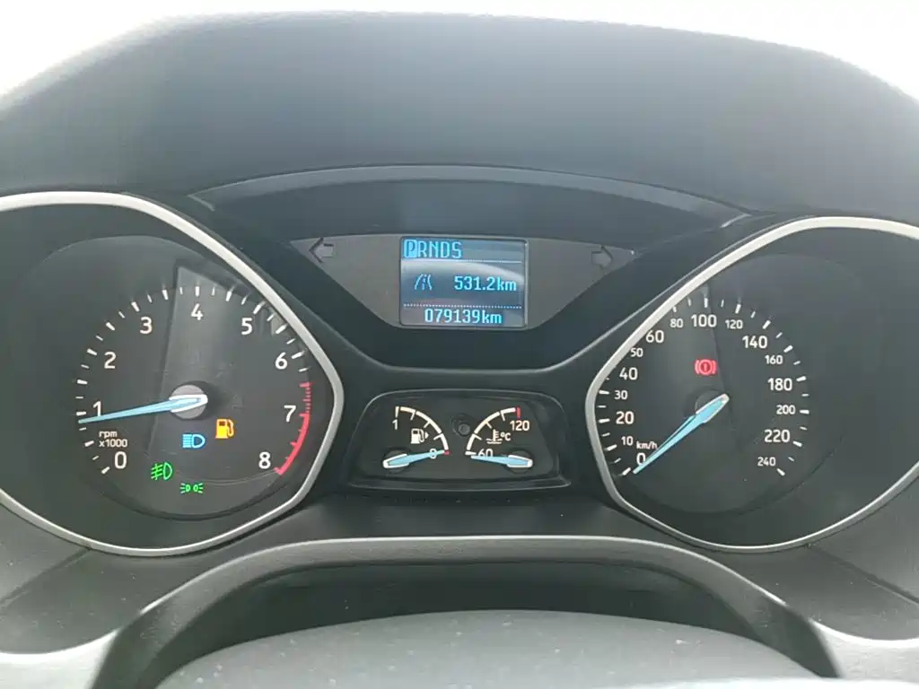 Ford Focus — миниатюра 12