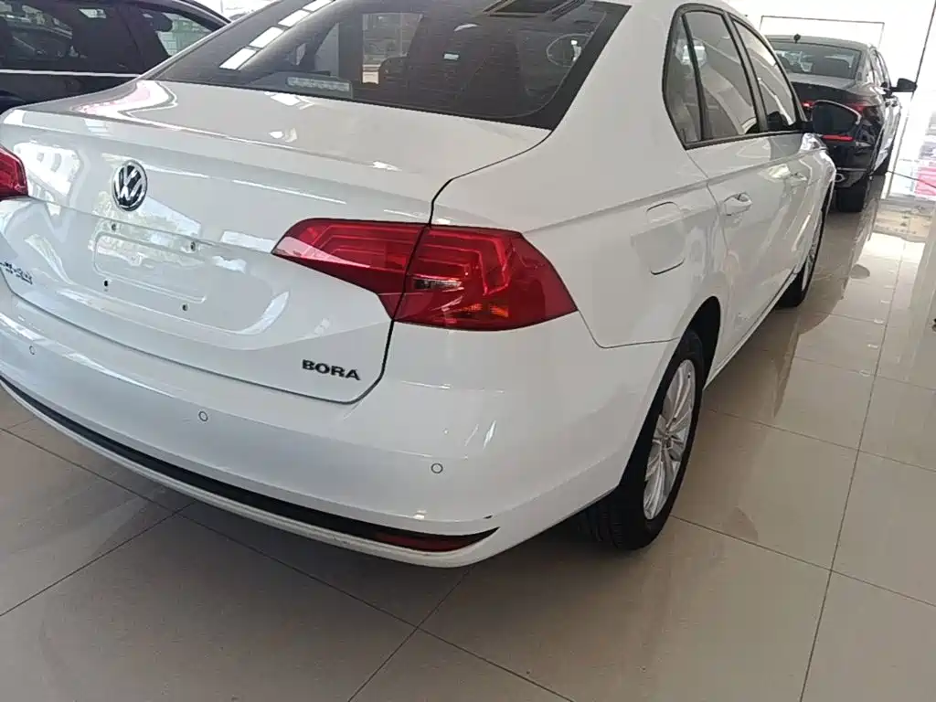 Volkswagen Bora — миниатюра 8