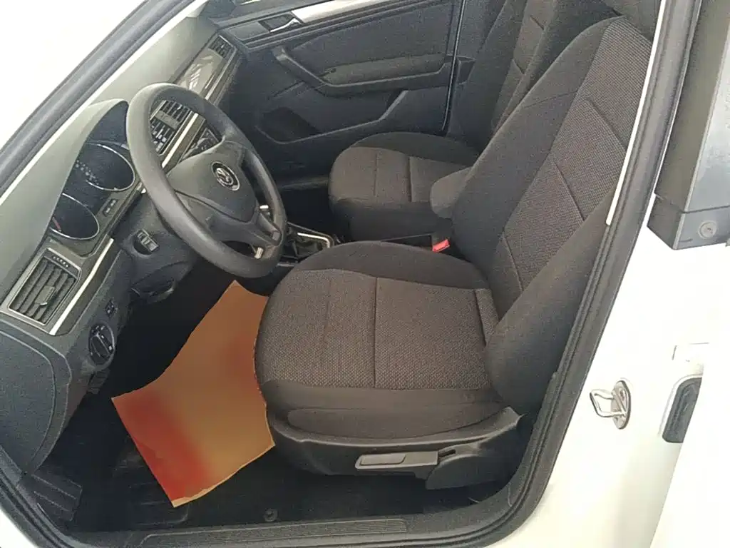 Volkswagen Bora — миниатюра 15