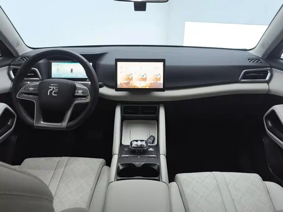 BYD Yuan UP — миниатюра 12