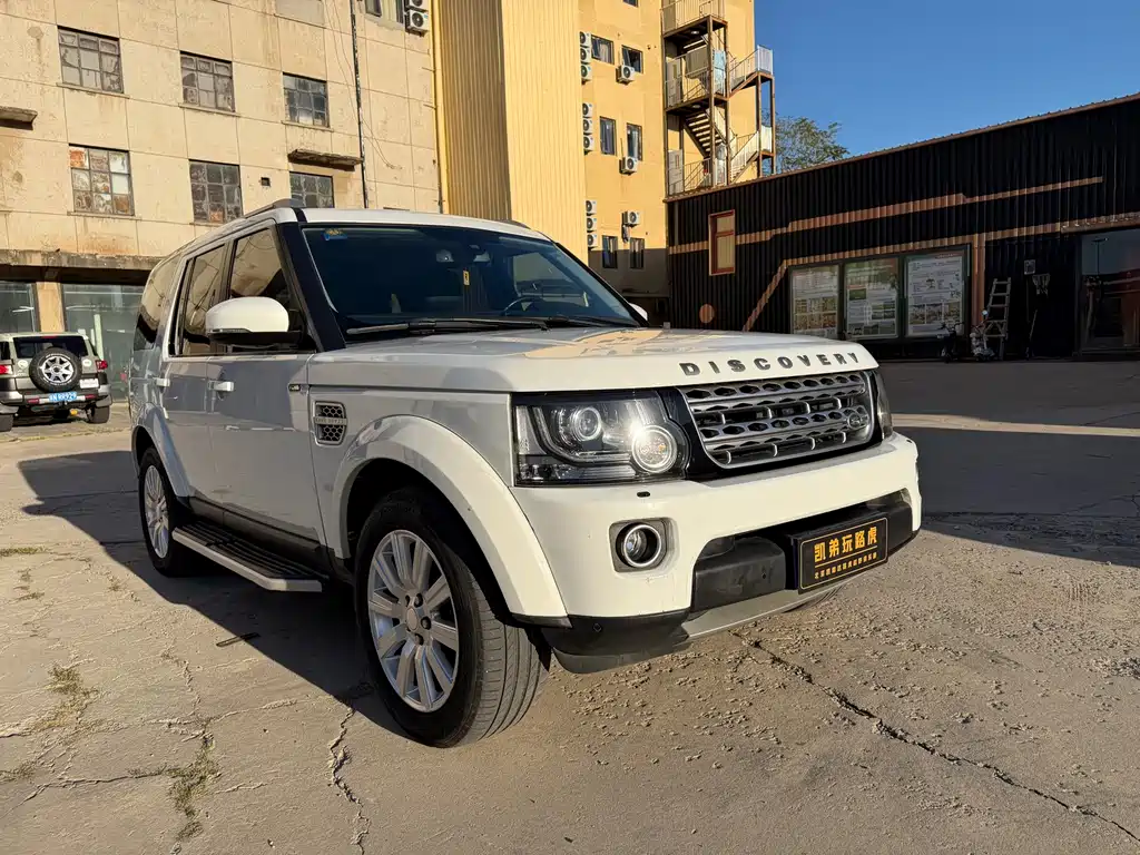 Land Rover Discovery 2016 3.0 SC V6 HSE