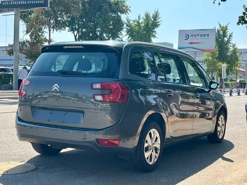 Citroen C4 Picasso — миниатюра 11