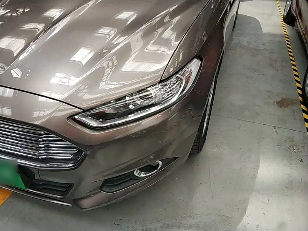 Ford Mondeo — миниатюра 24