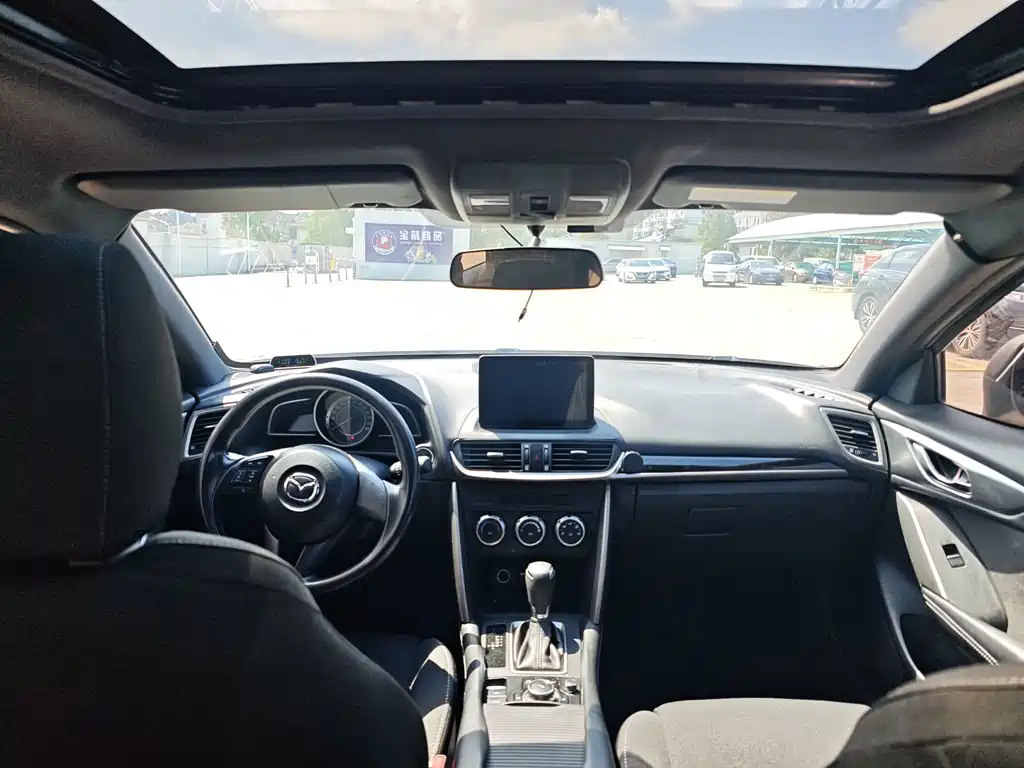 Mazda CX-4 — миниатюра 12