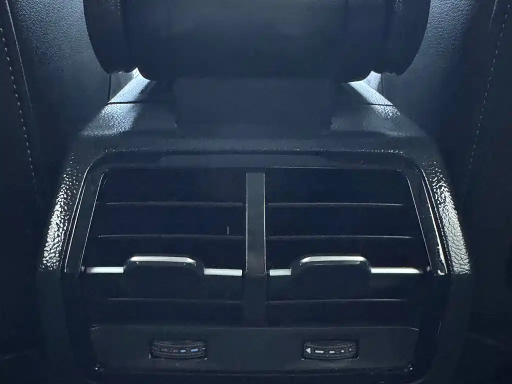 Audi Q3 — миниатюра 13