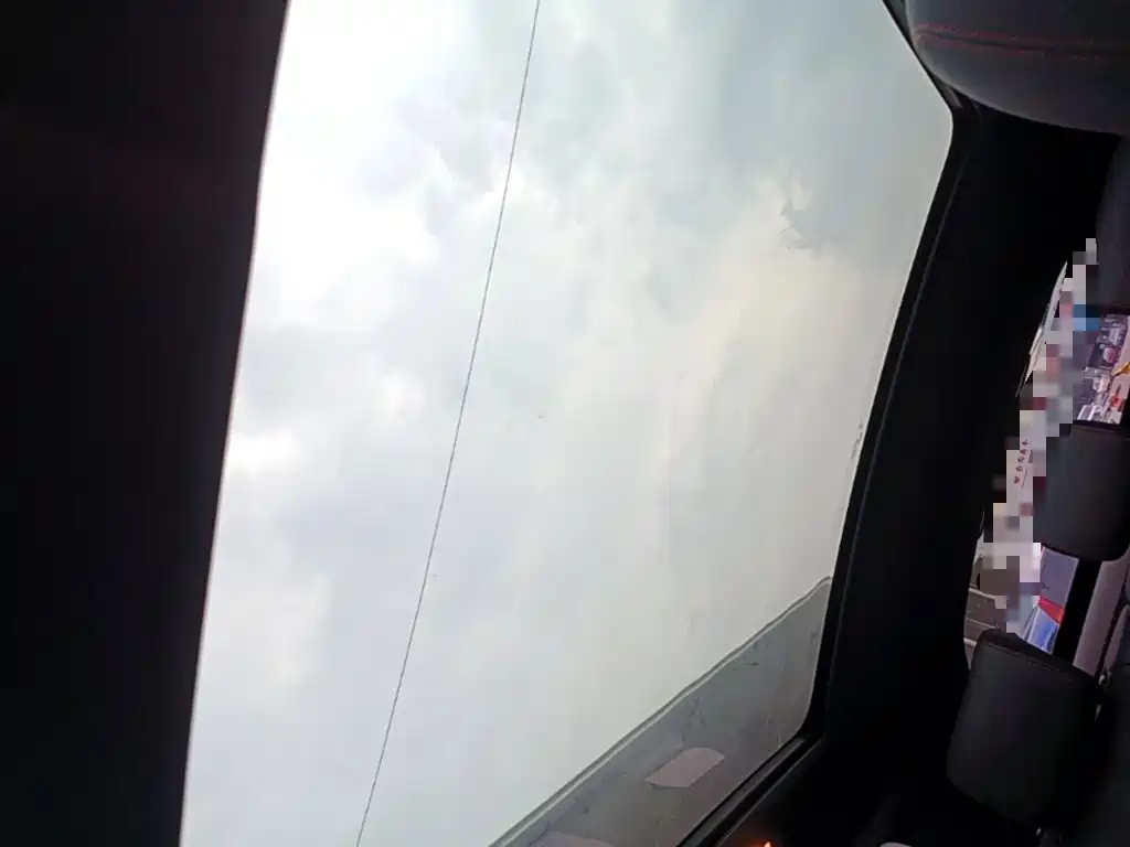 Land Rover Evoque — миниатюра 18