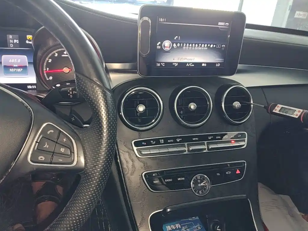 Mercedes-Benz C-Class — миниатюра 13