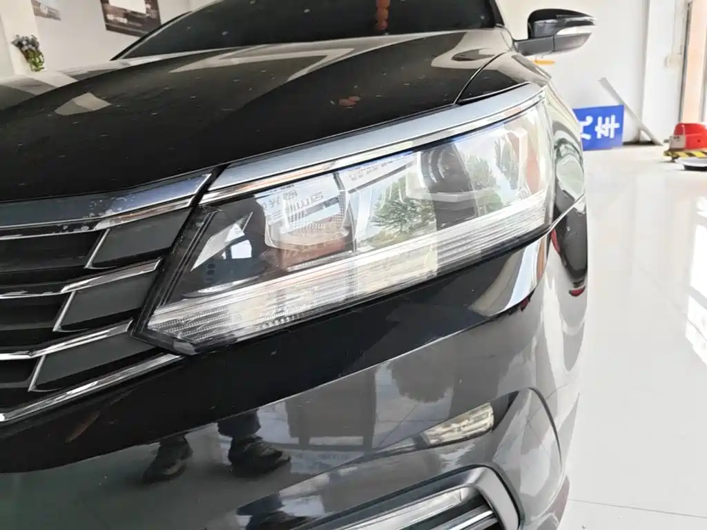 Volkswagen Passat — миниатюра 24
