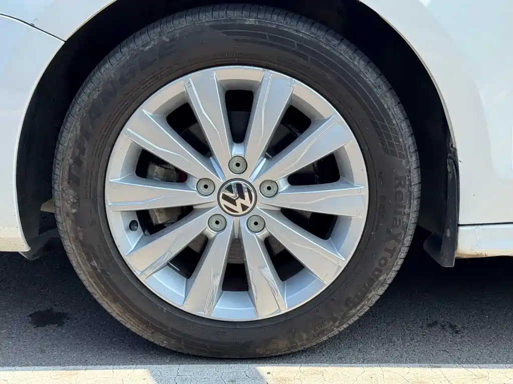 Volkswagen Sagitar — миниатюра 14
