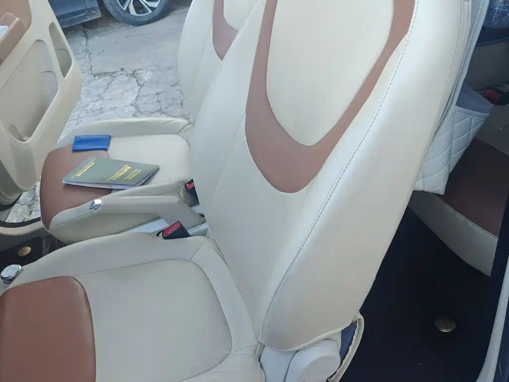 Wuling MINIEV — миниатюра 13