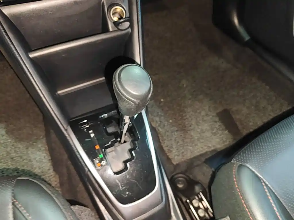 Toyota Yaris L — миниатюра 14