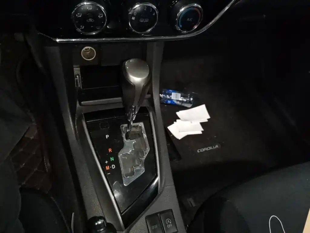 Toyota Corolla — миниатюра 14