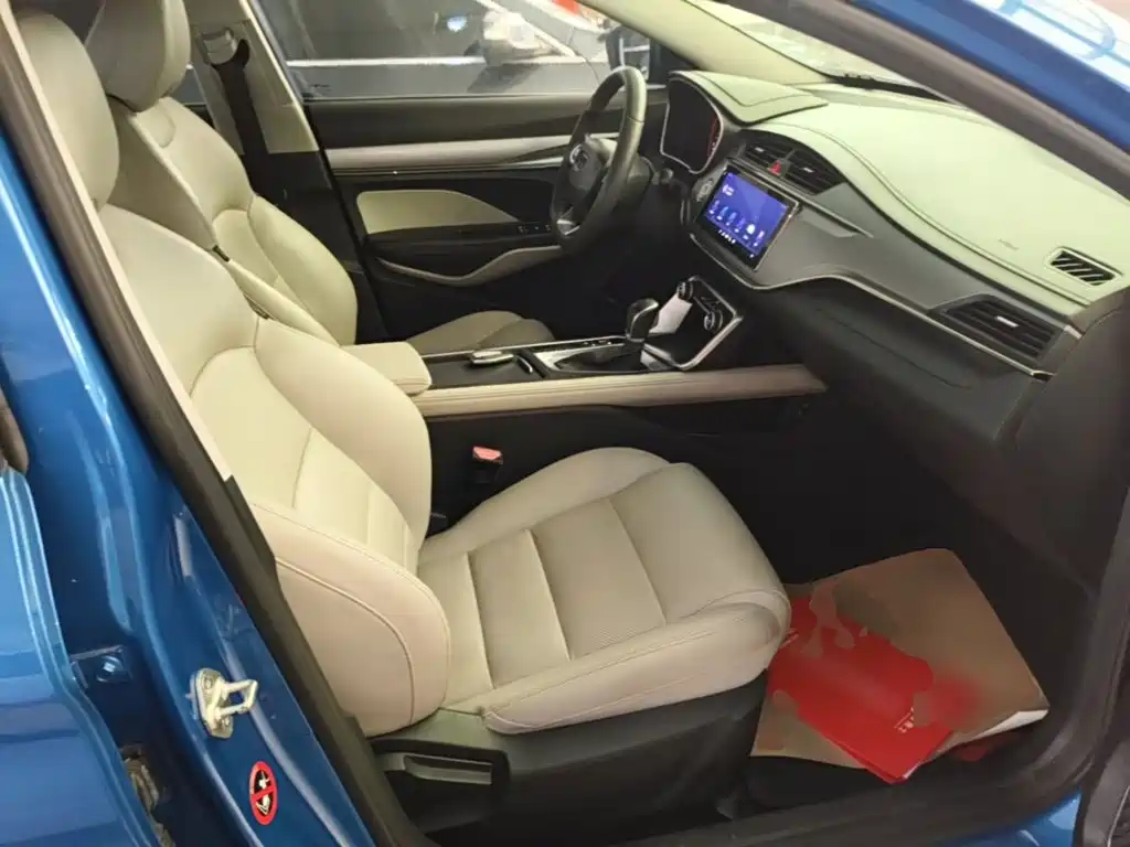 Geely Binrui — миниатюра 25