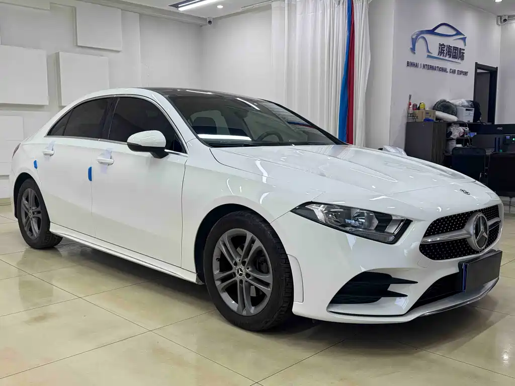 MERCEDES-BENZ A CLASS