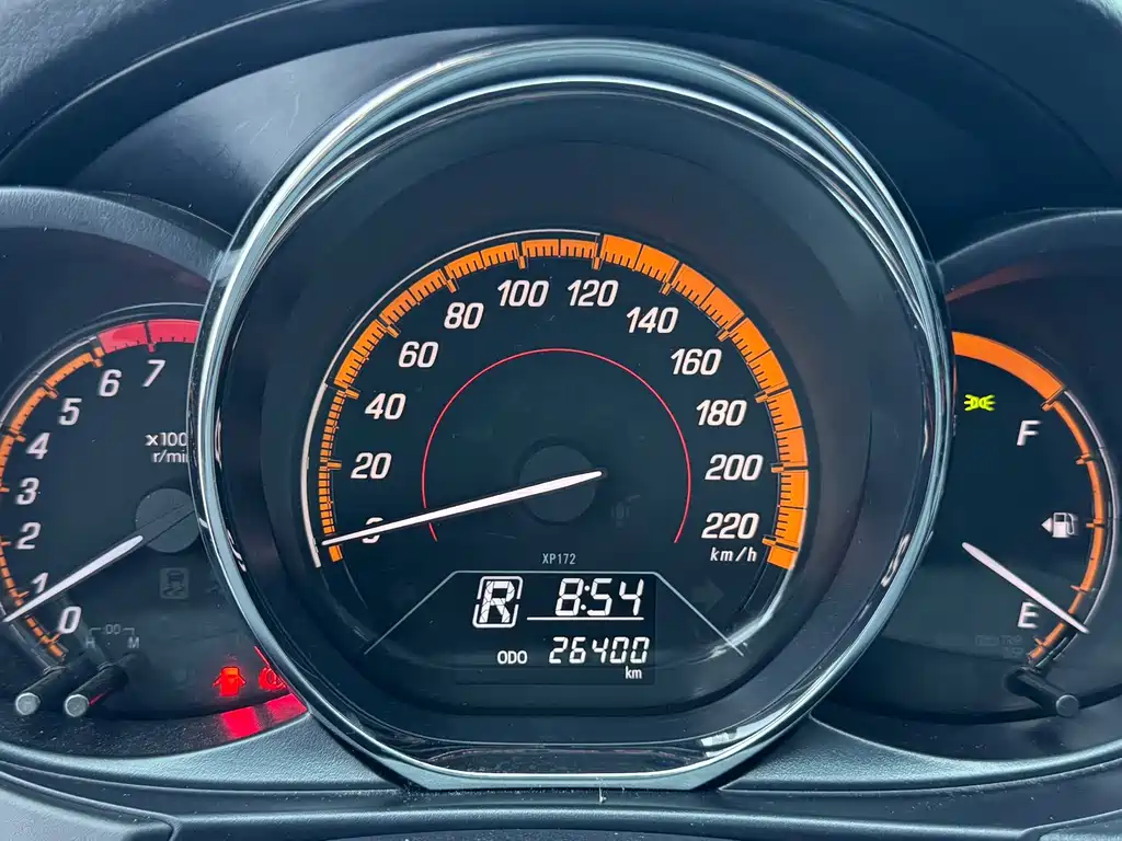 Toyota Yaris L — миниатюра 18
