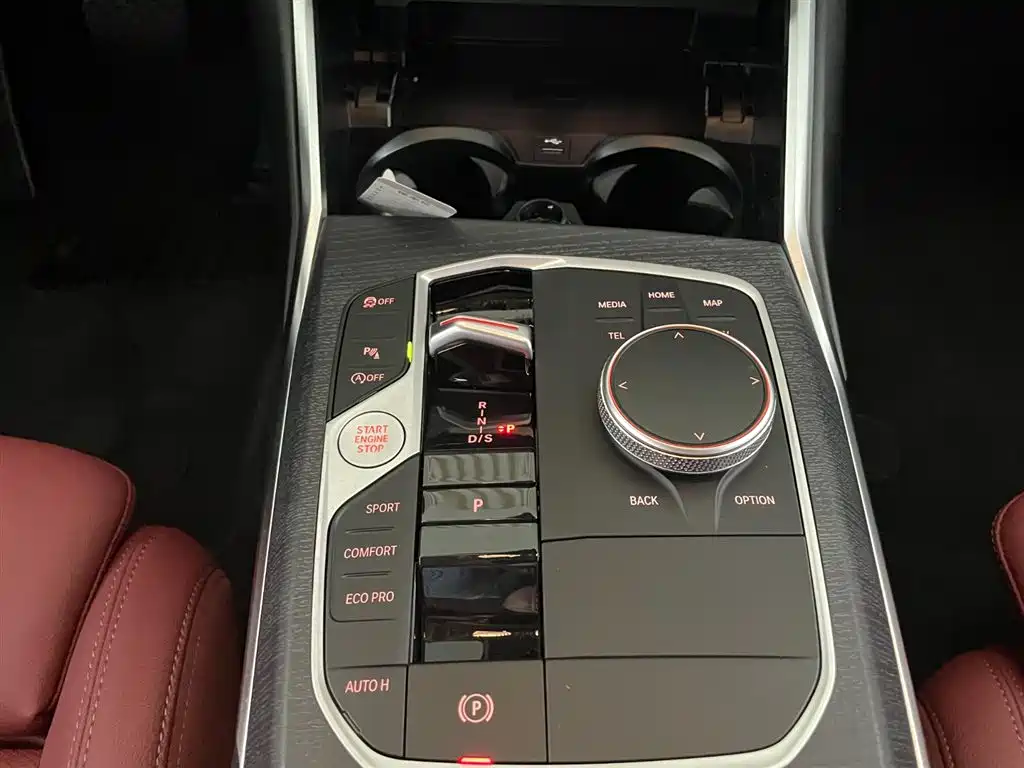 BMW 3 Series — миниатюра 10