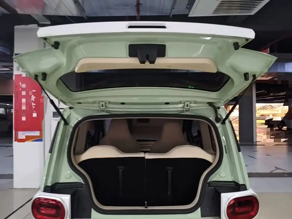 Wuling MINIEV — миниатюра 19