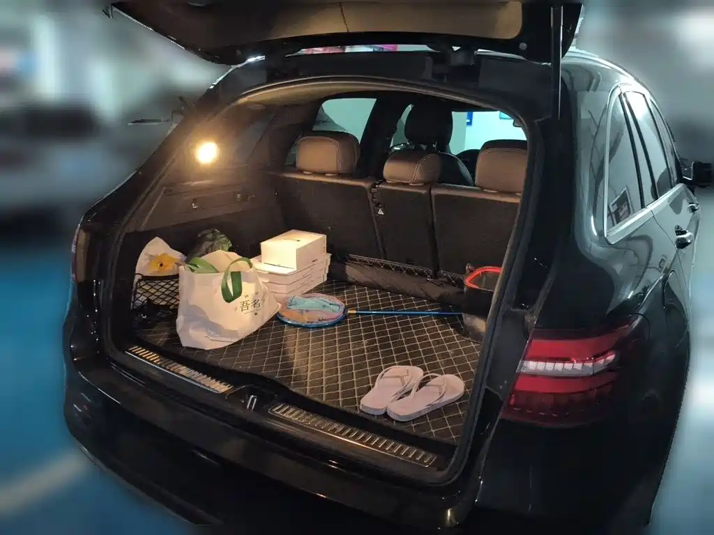 Mercedes-Benz GLC — миниатюра 10