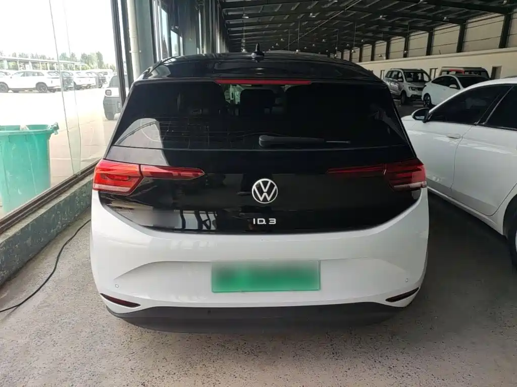 Volkswagen ID.3 — миниатюра 6