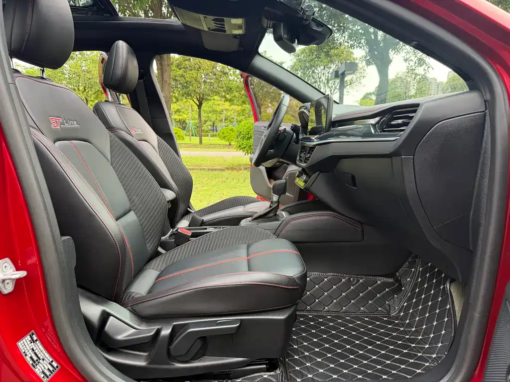 Ford Focus — миниатюра 15