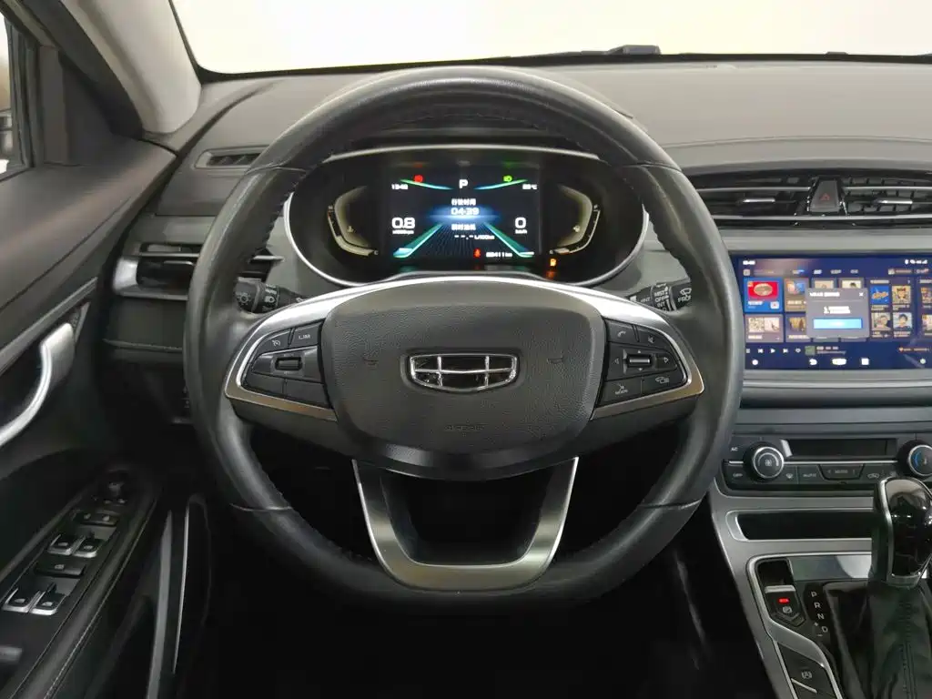 Geely Emgrand — миниатюра 11