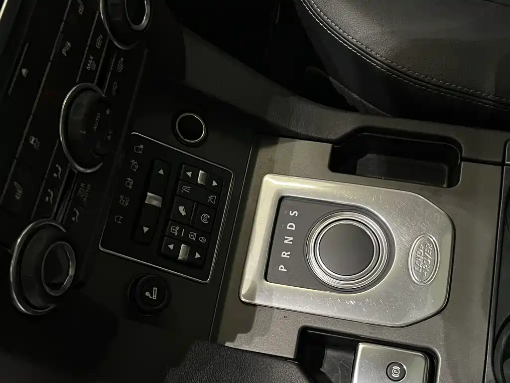 Land Rover Discovery — миниатюра 17